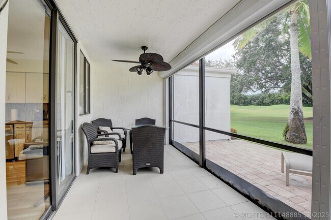 Building Photo - 19550 Sawgrass Dr