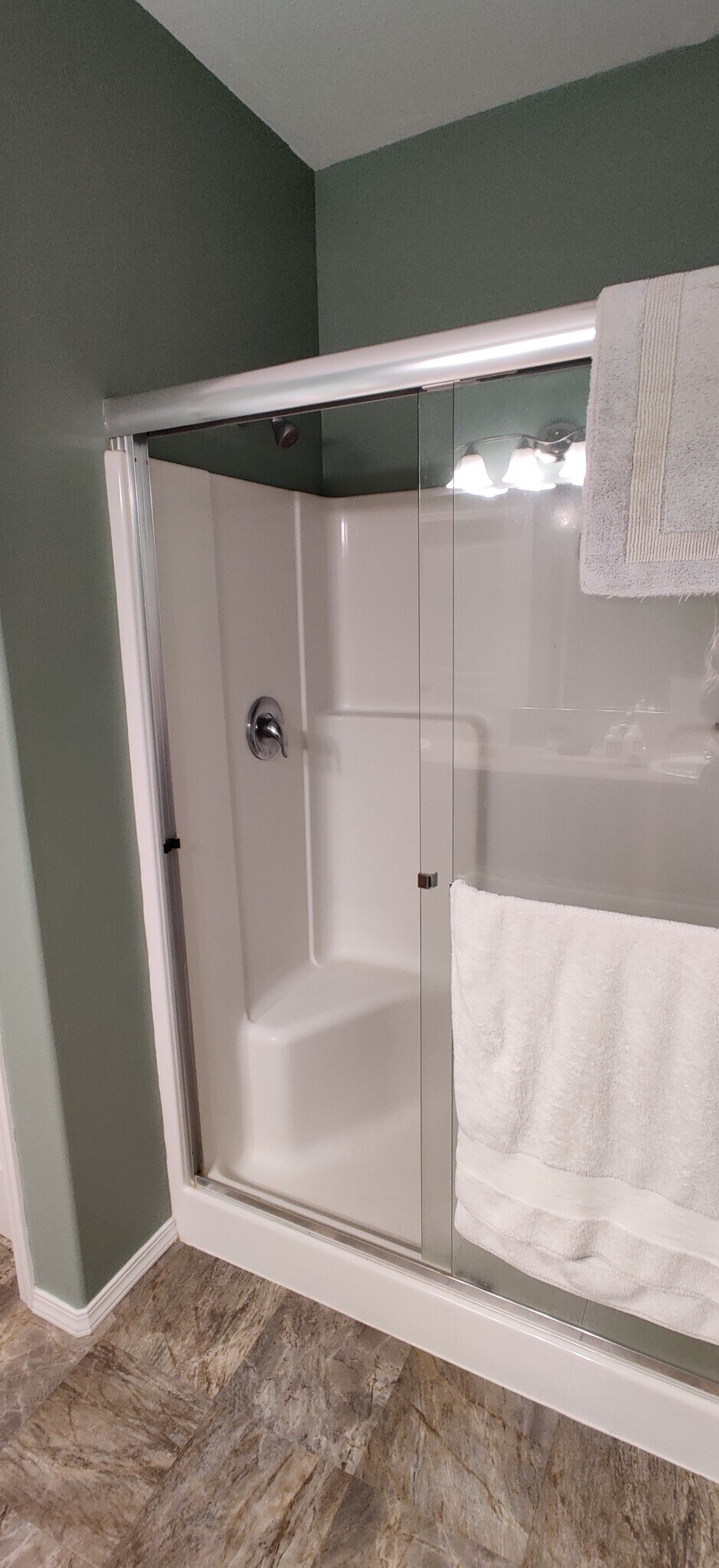 Building Photo - 2539 Jordan St