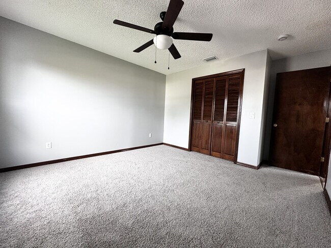 Building Photo - 947 N Atmore Cir
