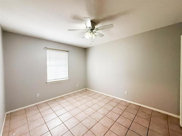 Building Photo - 1137 Haines Ave