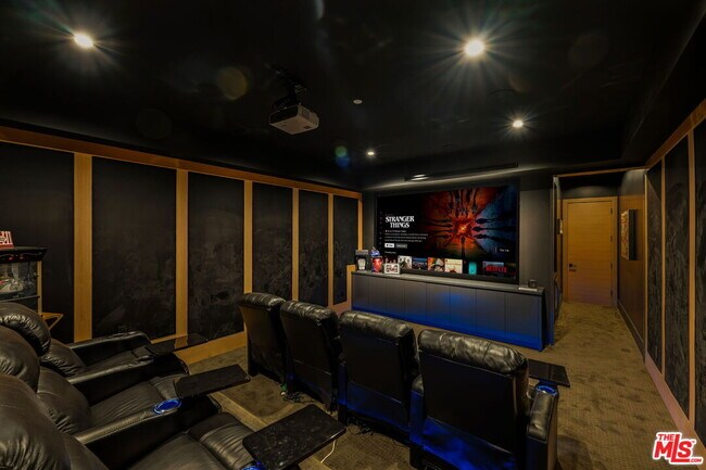 Building Photo - 16657 Oldham St