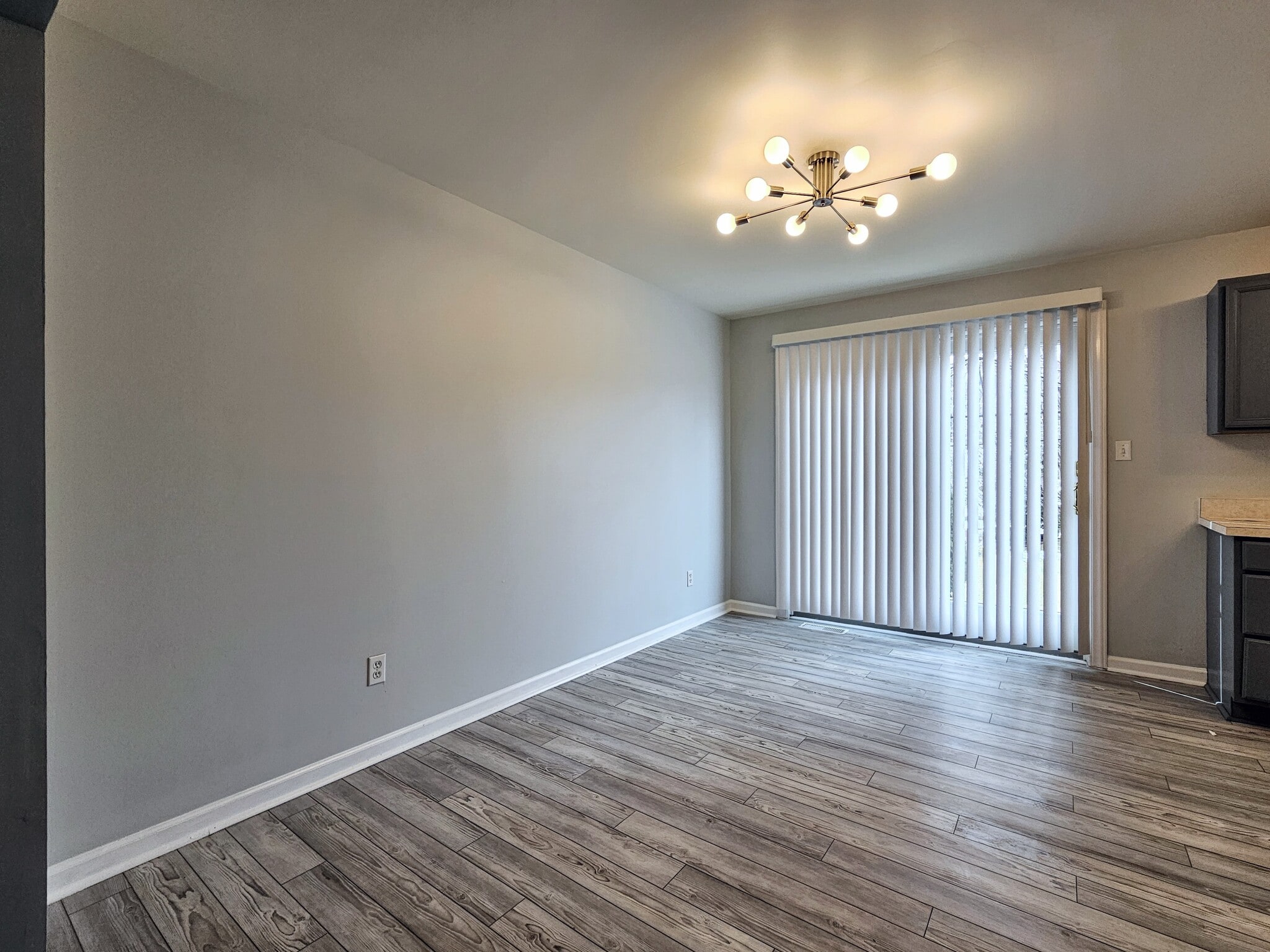 Building Photo - 160 Riders Way