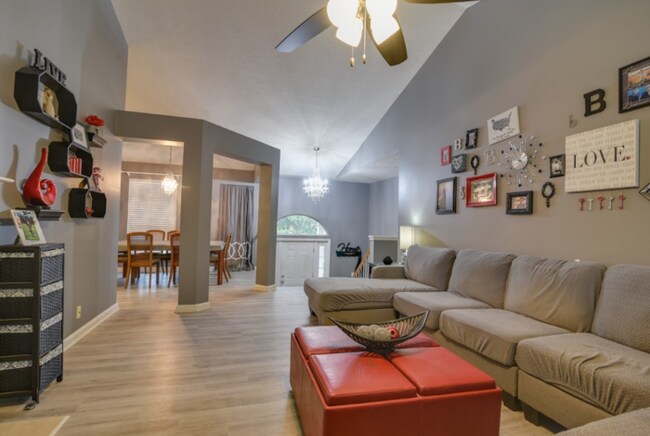 Building Photo - Beautiful 4BR Mt. Juliet Home in Top Schoo...