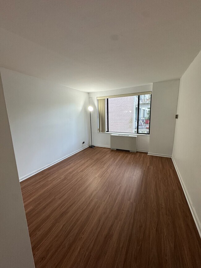Building Photo - 4501 Arlington Blvd
