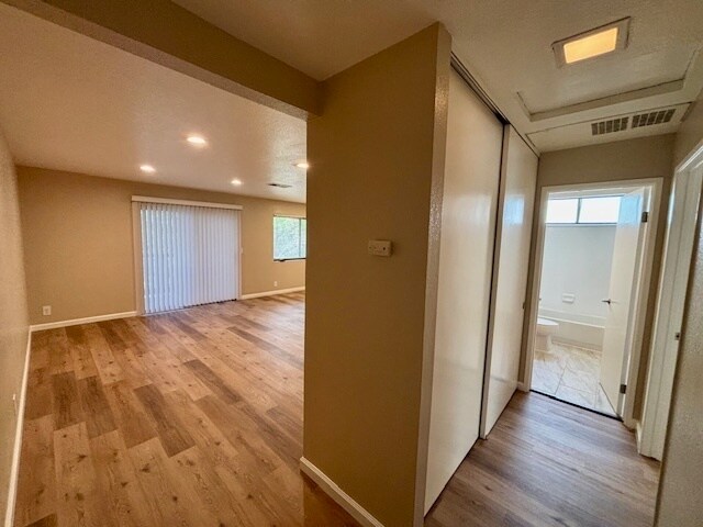 Primary Photo - 1 bed 1 bath Condo in Benicia -- AVAILABLE...