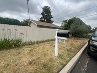 Building Photo - For Lease – Charming 2 Bedroom, 1 Bathroom Guest House in Prime Northridge Location