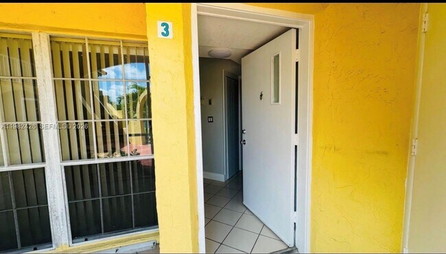 Building Photo - 15635 SW 74th Cir Dr