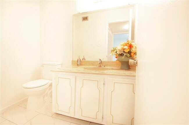 Building Photo - 4164 Belle Park Dr