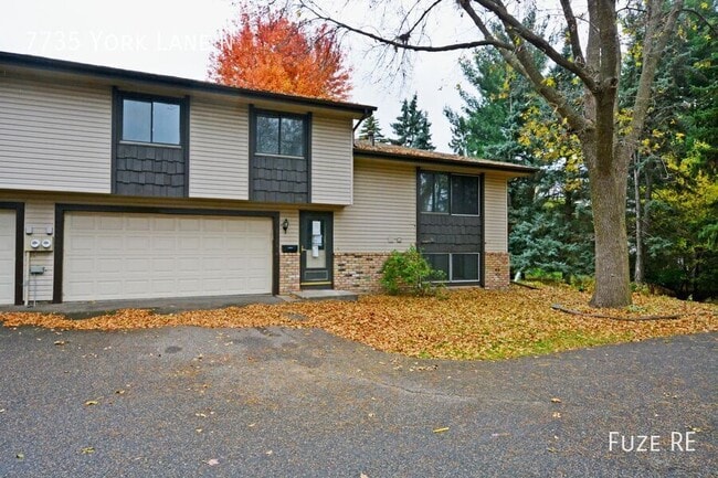 Primary Photo - 7735 York Ln N