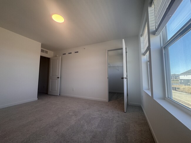 Building Photo - 17912 Genoa Dr