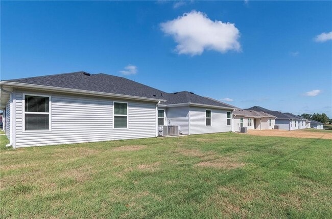 Building Photo - 6302 NW Kathleen St