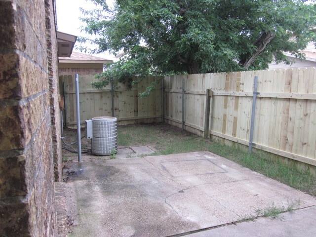 Building Photo - 203 Bourbon St