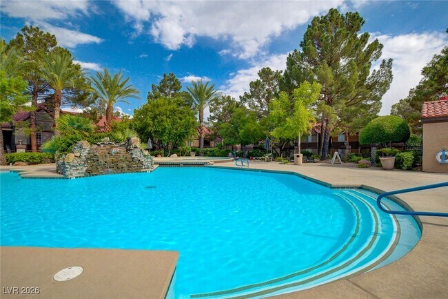 Building Photo - 2200 S Fort Apache Rd