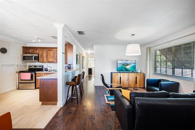 Building Photo - 234 NW 47th St