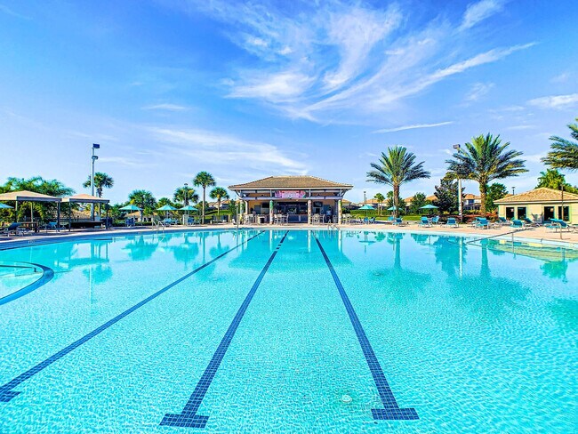 Building Photo - 1520 Oasis Club Blvd