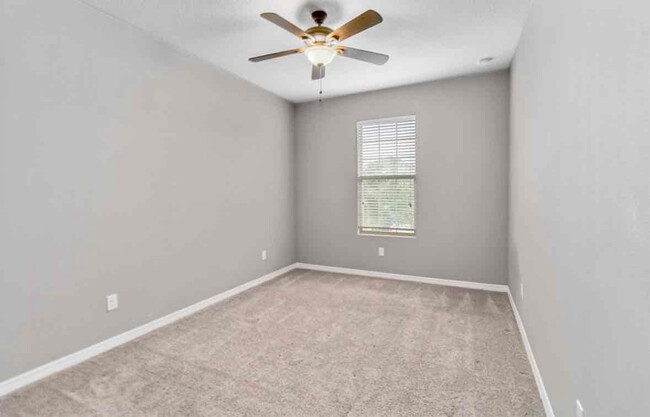 Building Photo - 1040 Sadie Ridge Rd