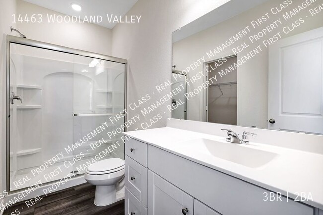 Building Photo - 14463 Woodland Vly