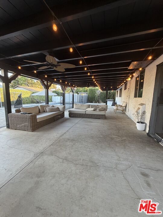 Building Photo - 7656 Capistrano Ave