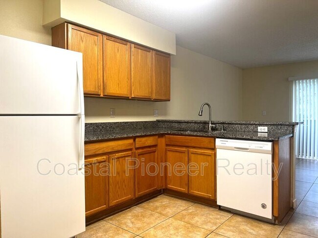 Building Photo - 12968 Fennway Ridge Dr