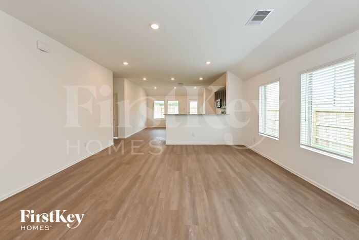 Building Photo - 5238 Eagleton Dr