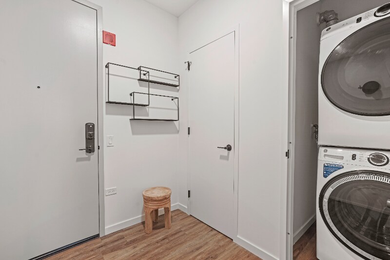 Building Photo - 145 N Aberdeen St