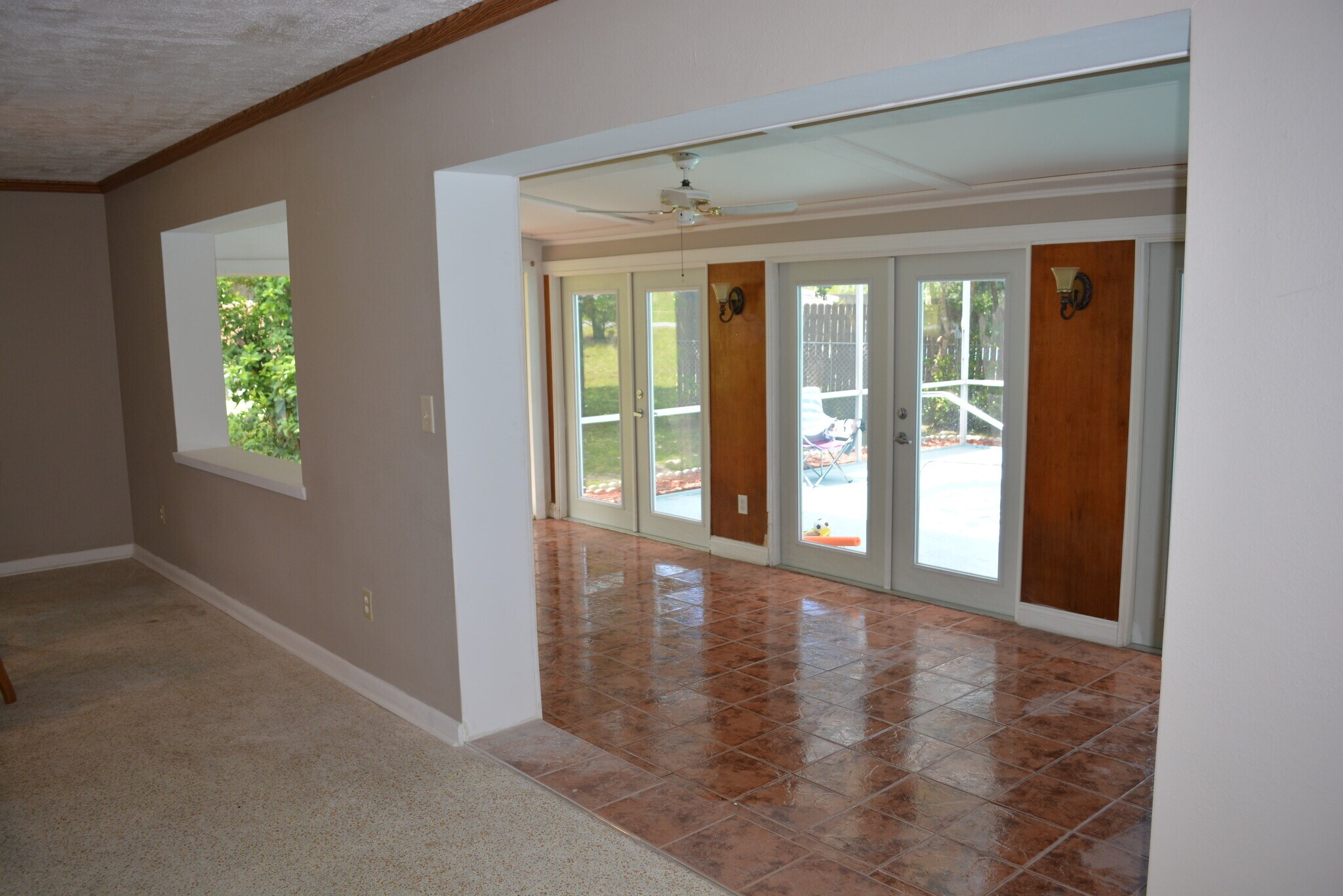 Building Photo - 1295 Pilgrim Rd