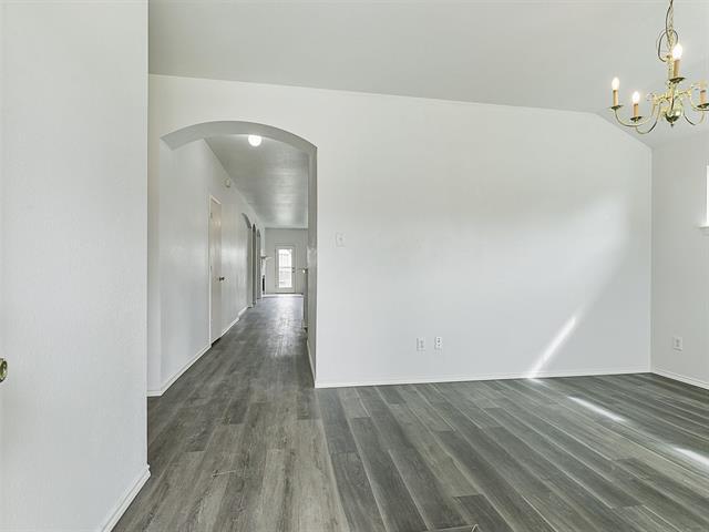 Building Photo - 4700 Brighton Dr