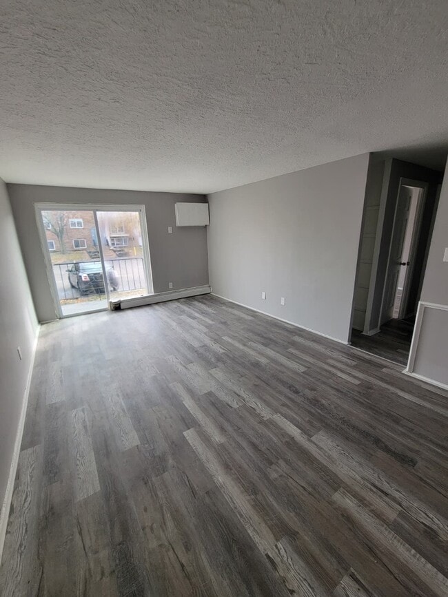 Building Photo - 13444 Euclid Ave