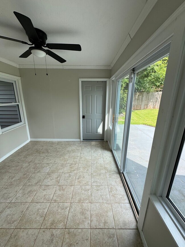 Building Photo - Available Now In Forest Creek