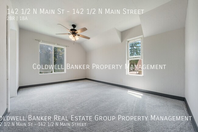 Building Photo - 142 N Main St