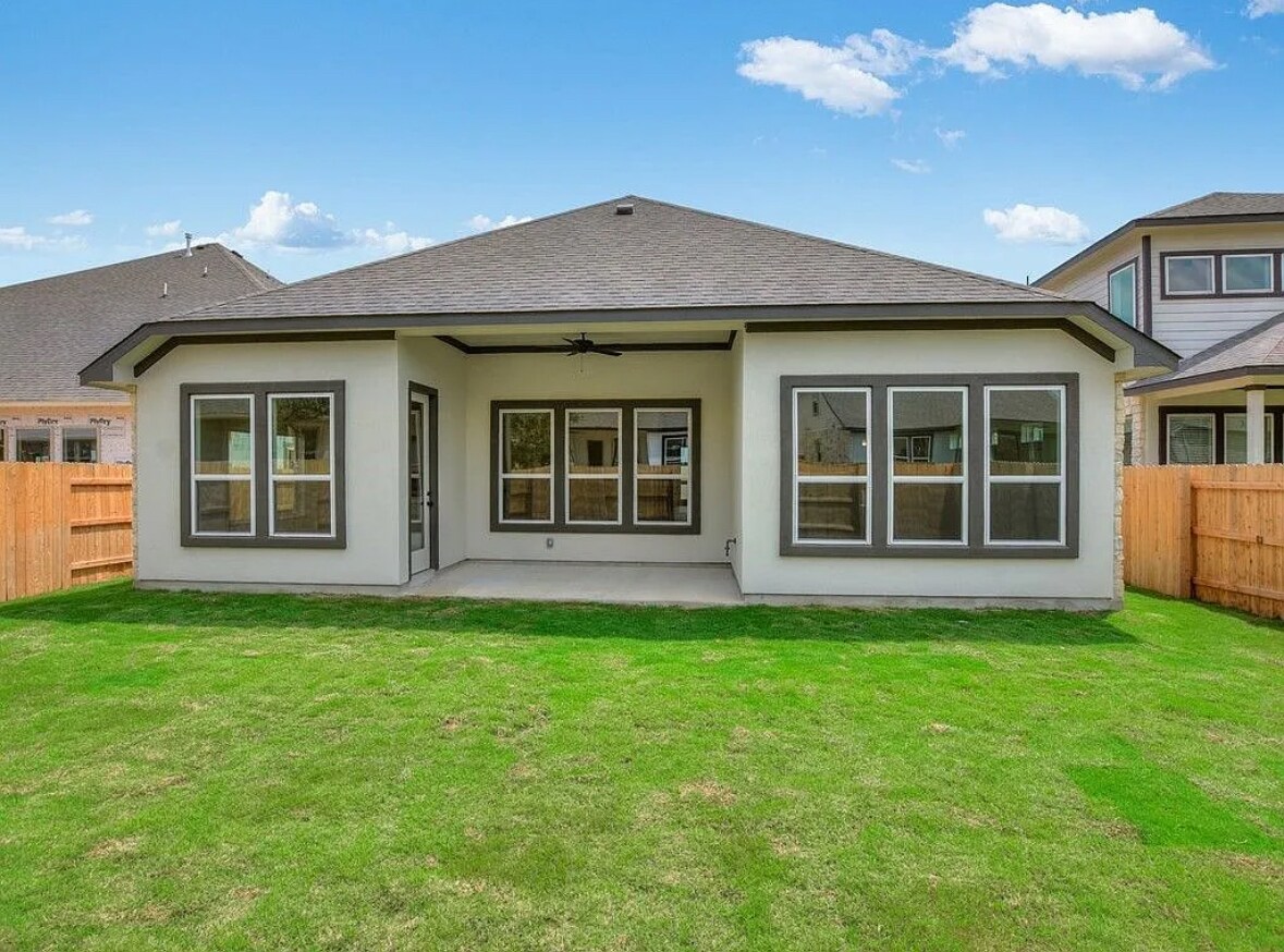 Building Photo - 2233 Nates Pl