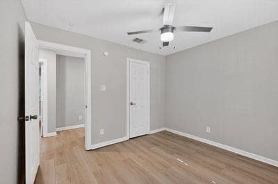 Building Photo - 445 Bolero Ave