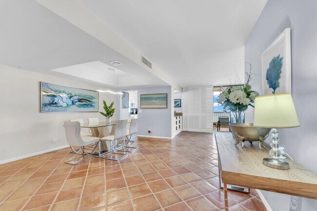 Building Photo - 3610 S Ocean Blvd