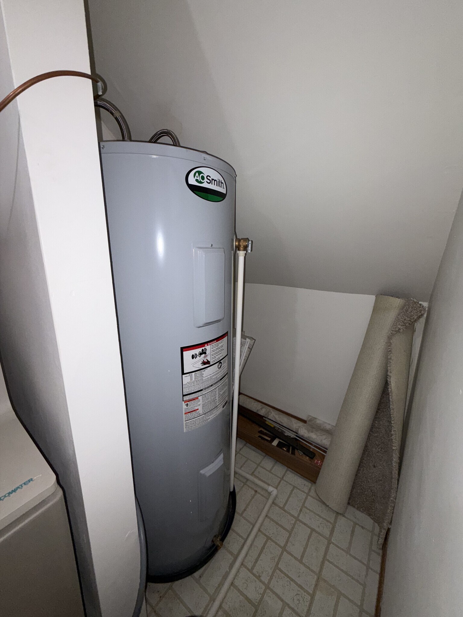 Building Photo - 7850 Betsy Ross Cir