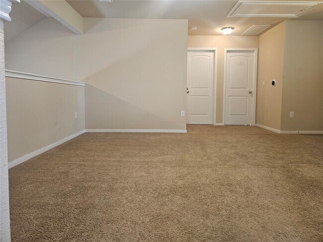Building Photo - 3112 Armidale Dr