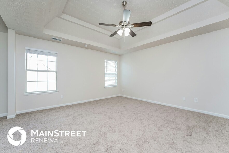 Building Photo - 15 Emerson Trail