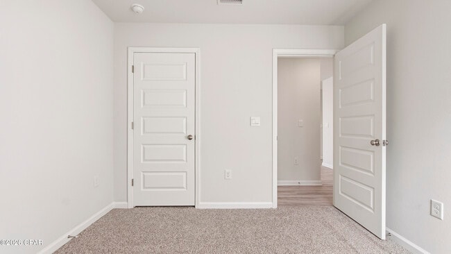 Building Photo - 5020 Rivergrass Dr