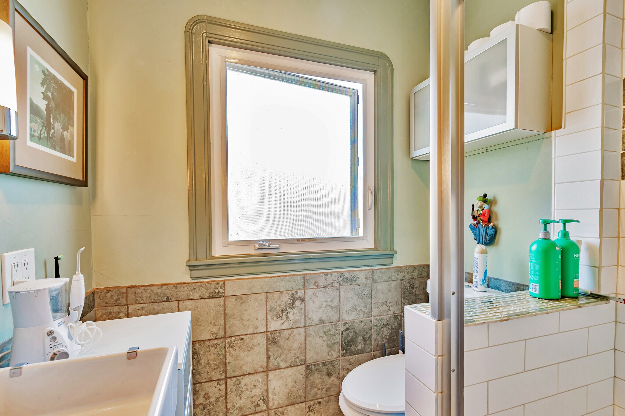 Building Photo - 3316 Birdsall Ave