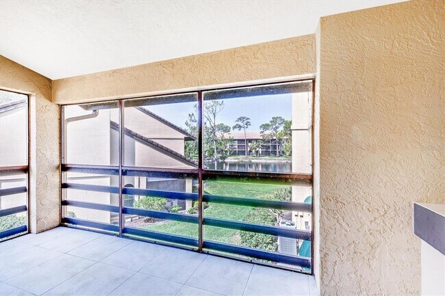 Building Photo - 5748 Ashton Lake Dr