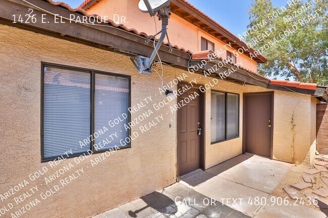 Building Photo - Knoell Villa Solano