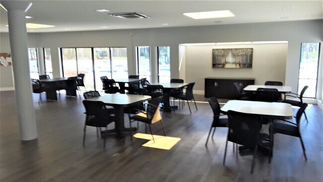 Building Photo - 171 Deer Creek Blvd