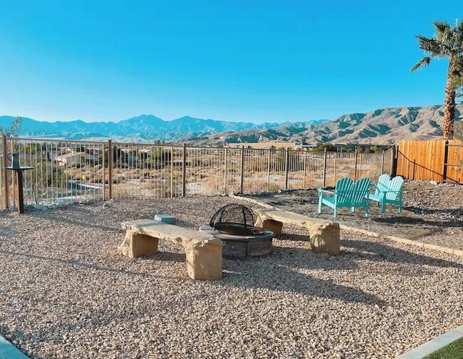 Building Photo - 9693 El Rio Ln