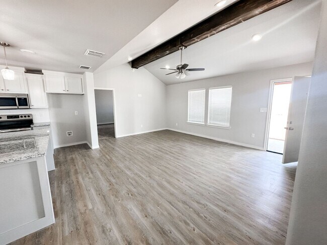 Building Photo - New Construction