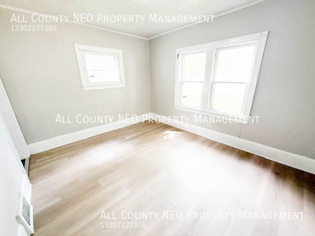 Building Photo - 380 Noble Ave
