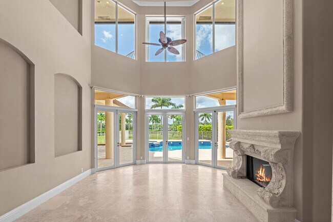 Building Photo - 3250 Palm Beach Point Blvd