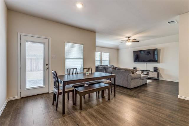 Building Photo - 404 Spur Ridge