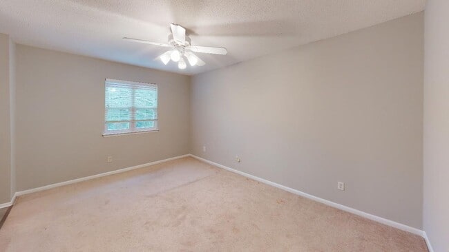 Building Photo - 3280 Heathstead Pl