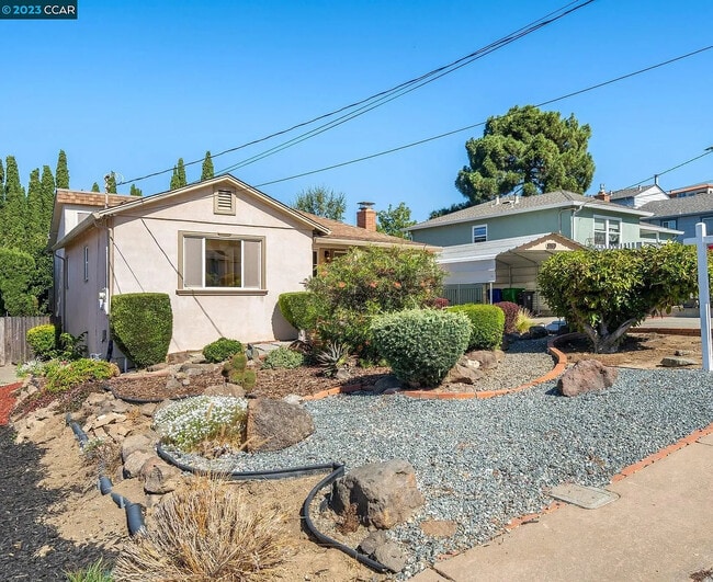 Primary Photo - 3160 D St