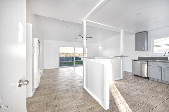 Building Photo - 1931 Ukiah St