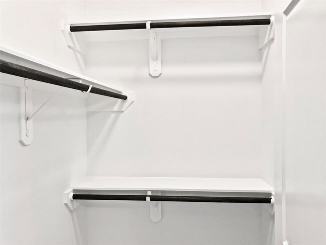 Building Photo - 720 Link Rd